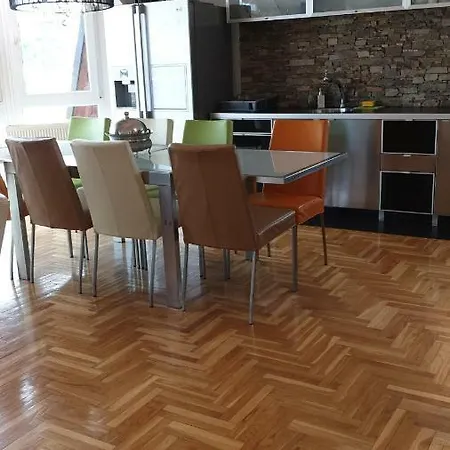 Апартаменты Apartman Ella